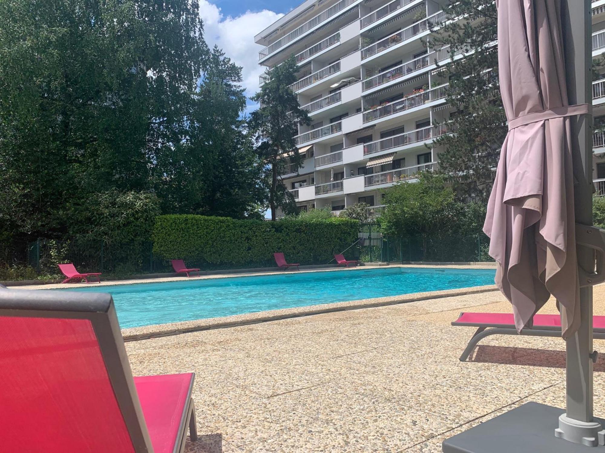 דירות אנסי Mont Royal Balcon Et Piscine מראה חיצוני תמונה